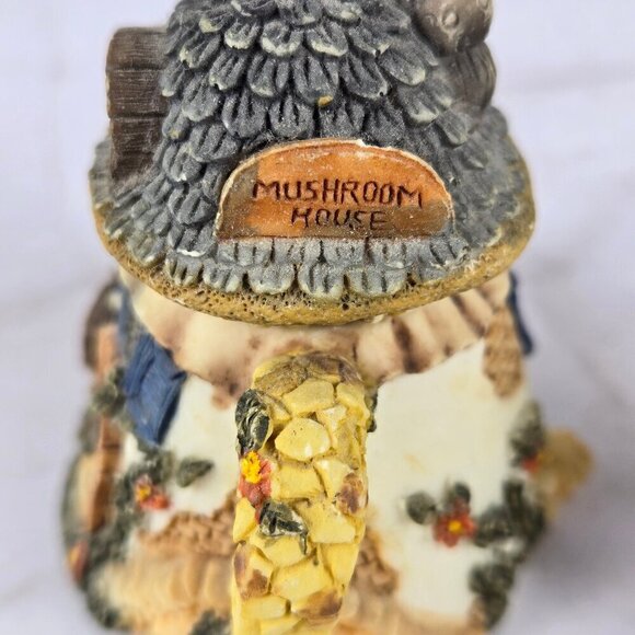 Resin Country Cottage Frog Prince Lily Pad Miniature Tea Set 10 Pieces - Picture 8 of 12